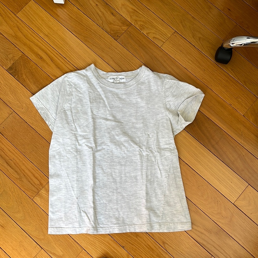 Vintage Anne Klein grey tshirt